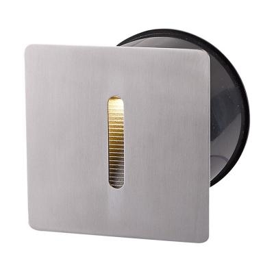 Đèn sân vườn LED chiếu chân NSL2782 Ánh Sáng Vàng